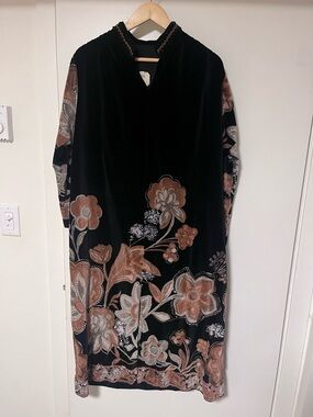 *Vintage* Black Velvet Floral Midi Dress with Brown Floral Embroidery